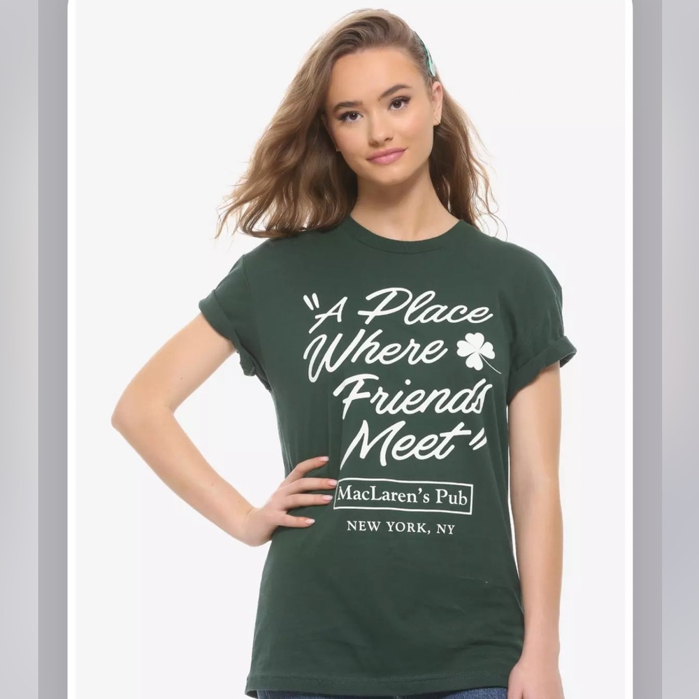 BoxLunch how I met your mother maclaren’s pub Green Graphic Tee